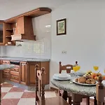 Apartamento Con Jacuzzi Y Parking En San Pedro - Del Valle 72 2
