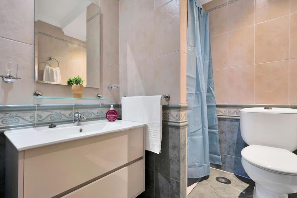 Con Jacuzzi Y Parking En San Pedro - Del Valle 72 2 Apartment *