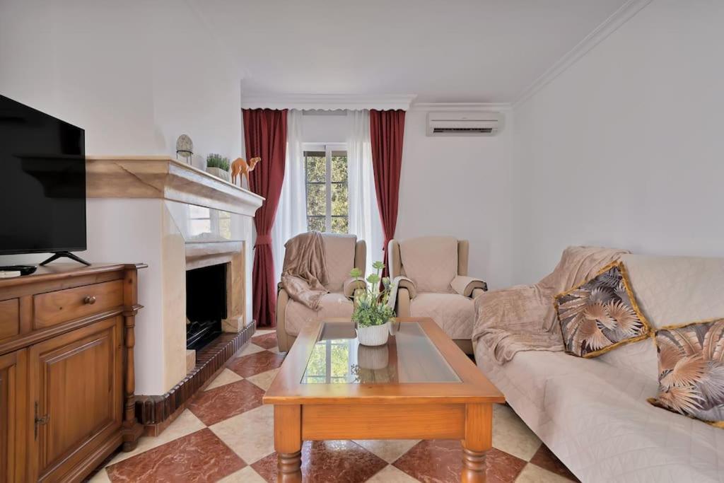 Con Jacuzzi Y Parking En San Pedro - Del Valle 72 2 Apartment Marbella