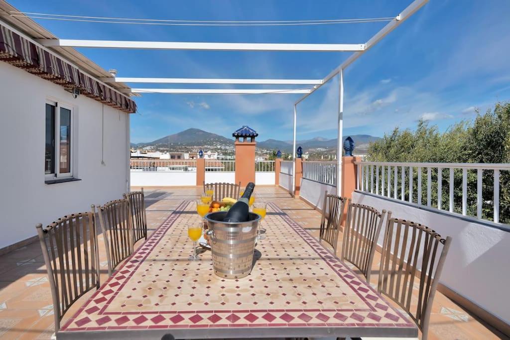 Con Jacuzzi Y Parking En San Pedro - Del Valle 72 2 *